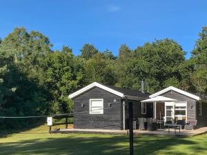 6 person holiday home in Hadsund-By Traum