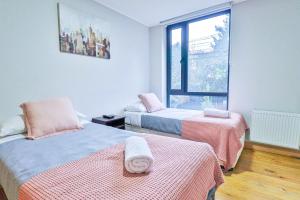 HOM I Vista al Lago, Piscina, Terraza, WiFi