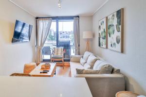 HOM I Depto con Gran Terraza con Vista al Lago