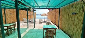 R Beach House - Malapascua