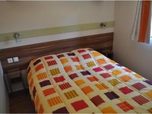 Mobil-home 29m² avec terrasse à Salles - API-1-52-426