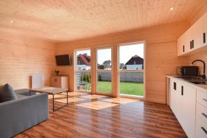 Cozy holiday homes, close to the lake