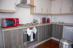 Mory Homes Modern 2 BDR Flat Private Parking in Central MK