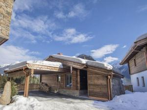 Rossberg Chalet with Panoramic View