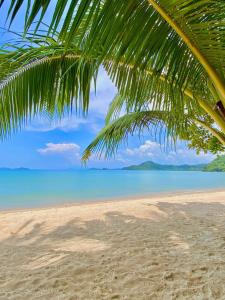 Gilligans Port Barton Beach Resort