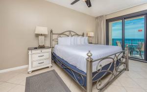 Phoenix East 1203 condo