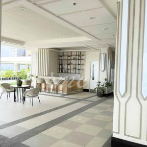 A Space Close to Transits or Airport