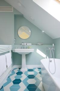 Hotels Hotel Le Saint Christophe : photos des chambres