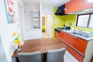 2 bedrooms and 1 living room on the 1st floor, 40sqm house, 10 min walk to Oji 2 min walk to Kajiyara Toden Arakawa Line