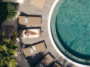 Mira Hotel and Recovery