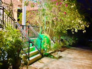 Flower Shade Villa