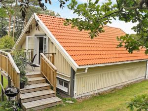 5 person holiday home in Fjällbacka - 3hvězdičkové hotely ve městě Fjällbacka