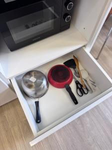 Chiang Mai the one C6 Vacation Apartment Super Value with swimming pool landscape Cooking Allowed