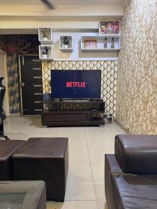 specious and luxurious 3 BHK in GC11