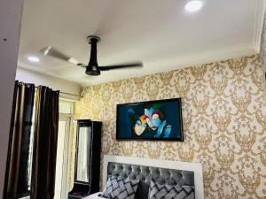specious and luxurious 3 BHK in GC11