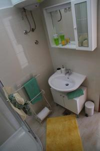 Lemon and Orange Apartments