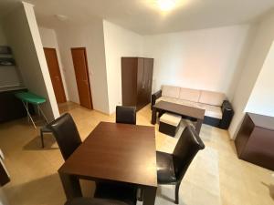 South Beach Vigo Studio