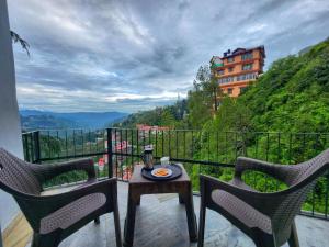 Sirhind Regency - Budget Friendly !! Travellers Delight !! Luxury Rooms !! Best Awarded