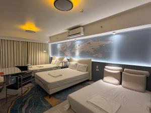 Spacious Unit & High-Floor Hotel near City of Dreams, Airport, Okada, and Solaire Casino