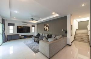 V161 Quiet 4BR with Pool Table, 3 Min to Rawai Beach