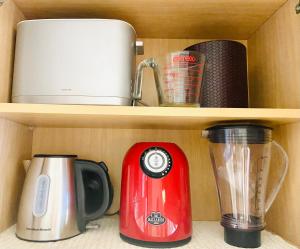 Luana Waikiki hotel& suites