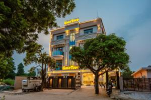 Lime Tree Hotels and Banquet Greater Noida
