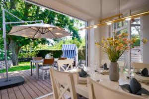 Traumhaus Auri in Prerow Ostsee auf dem Darß mit Kamin und Sauna und Garten