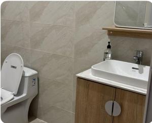 غرفه وصاله ومطبخ فندقي صغير هاديه - Ubytování bez kategorie ve městě Hafr Al Baten