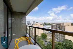 Studio moderno em bairro nobre próximo ao Shopping