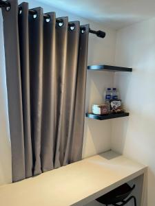 Studio Orchard Apartment Pakuwon Mall by ASH with wifi, Netflix, water heater