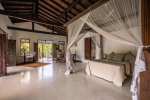 Mandalay Lake side 3 bedrms pool chef