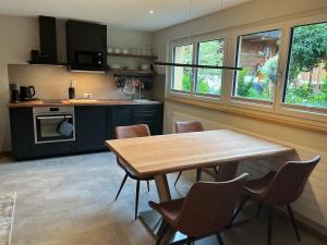 Mountain Homes -Base Camp Studio