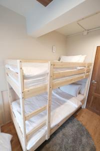 The Shantipan Lotus - Cozy 2BR Family Stay 400m from BTS Station