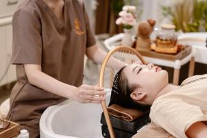 The Lin Beauty Center