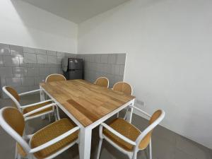 Alur Homestay Casa 4 Bedrooms