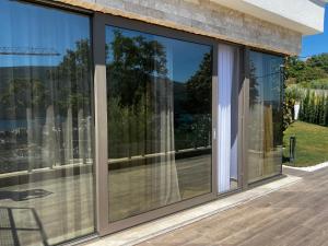 Modern 4BR & 3BR Villa with Pool, Near Portonovi