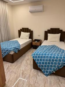 شقه فندقية رائعه امام سيتى ستارز بمدينه نصر2