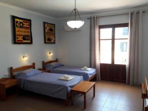 Makelli Budget Studio B4