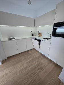 Efinity Sea View Luxury Apartment