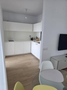 Efinity Sea View Luxury Apartment