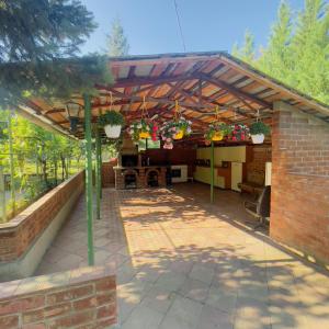 Cabană cu gradină in Iași-Bârnova