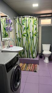 Marselos happy house