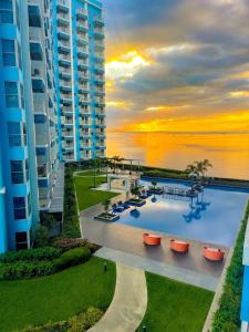 Spacious 5-Bedroom Luxury Apartment Across Okada