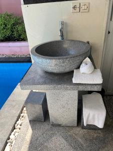 5 Bedroom Holiday Villa - Kuta Regency B8