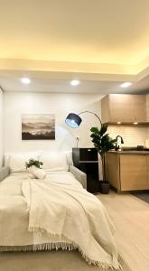 Exquisite Japandi at Venice with Grand Canal view