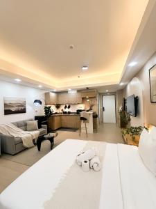 Exquisite Japandi at Venice with Grand Canal view