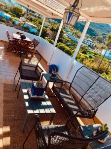 Beautiful penthouse with spectacular views.