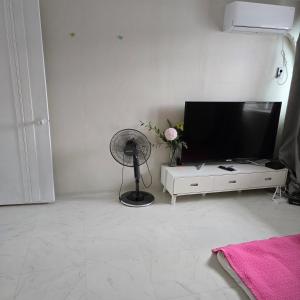 Budget-friendly Mountain Top Stay #Short-term & Monthly Rental Welcome