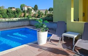 Three-Bedroom Apartment In Marcana