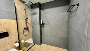 Black Lotus III l 24hr Self Check-in l City centre l Free parking